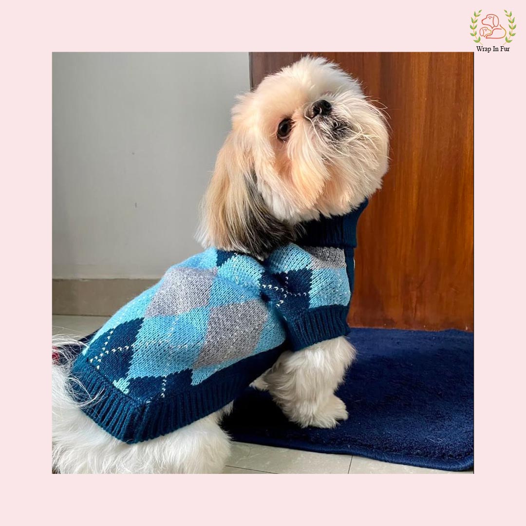 Classic Diamond Pattern Dog Sweater – Warm & Comfy